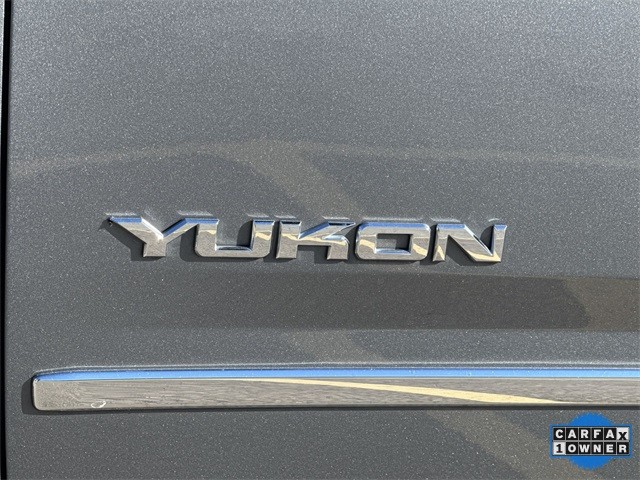 GMC Yukon Vehicle Full-screen Gallery Image 36