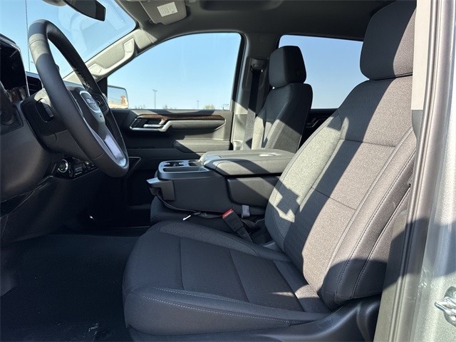 GMC Sierra 1500 Vehicle Full-screen Gallery Image 11