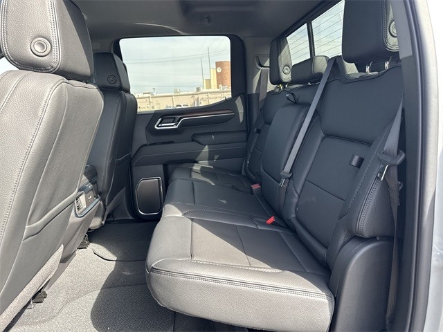 GMC Sierra 1500 Vehicle Full-screen Gallery Image 23