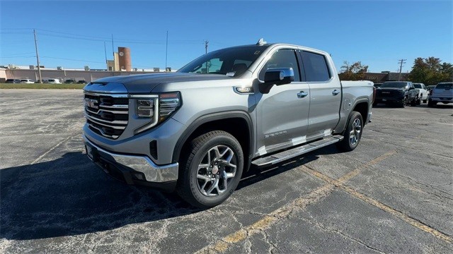 GMC Sierra 1500 Vehicle Full-screen Gallery Image 04