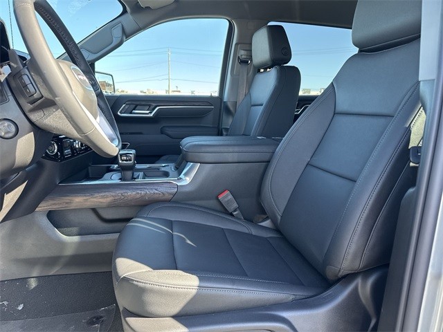 GMC Sierra 1500 Vehicle Full-screen Gallery Image 11