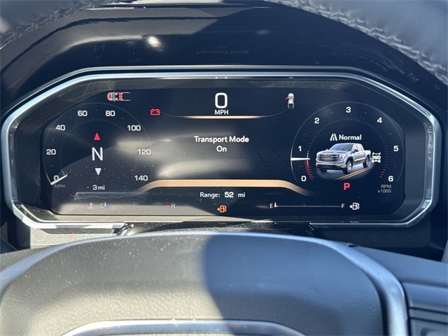 GMC Sierra 1500 Vehicle Full-screen Gallery Image 15