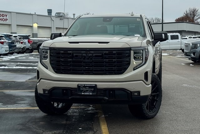 GMC Sierra 1500 Vehicle Full-screen Gallery Image 02