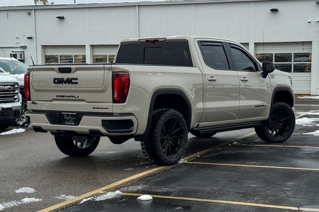 GMC Sierra 1500 Vehicle Full-screen Gallery Image 05