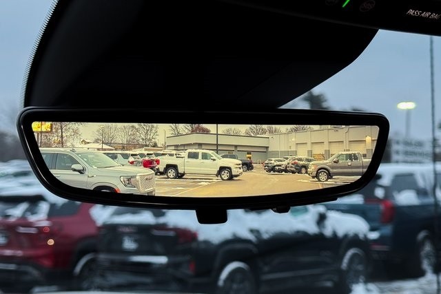 GMC Sierra 1500 Vehicle Full-screen Gallery Image 50