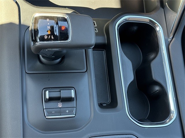 GMC Sierra 1500 Vehicle Full-screen Gallery Image 20