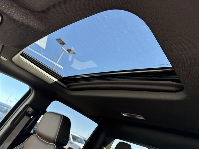 GMC Sierra 1500 Vehicle Full-screen Gallery Image 22