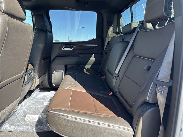 GMC Sierra 1500 Vehicle Full-screen Gallery Image 23