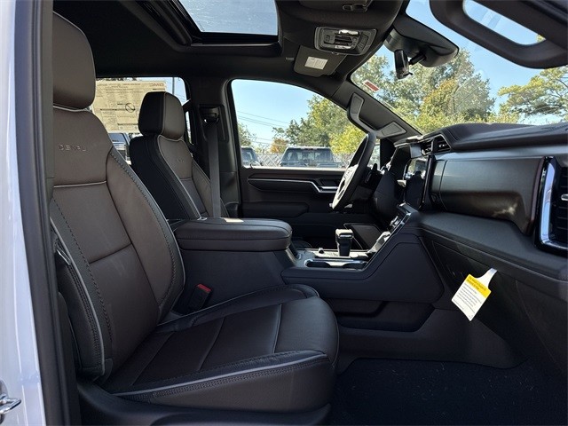 GMC Sierra 1500 Vehicle Full-screen Gallery Image 25