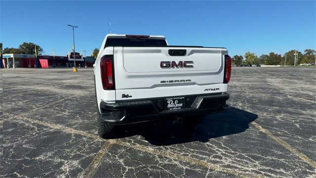 GMC Sierra 1500 Vehicle Full-screen Gallery Image 07