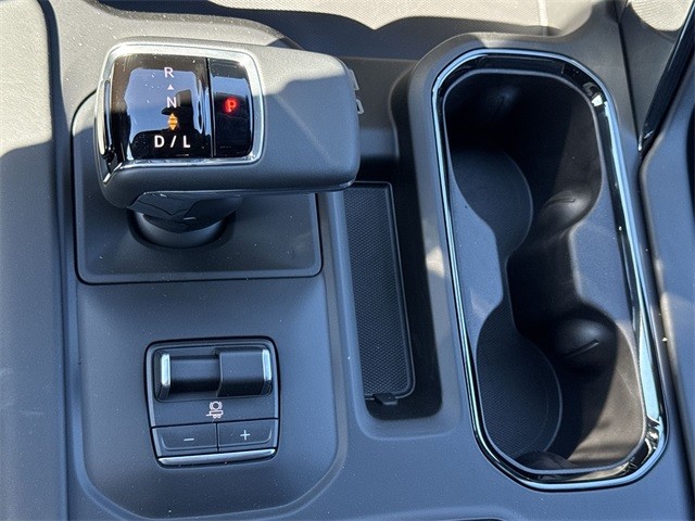 GMC Sierra 1500 Vehicle Full-screen Gallery Image 20