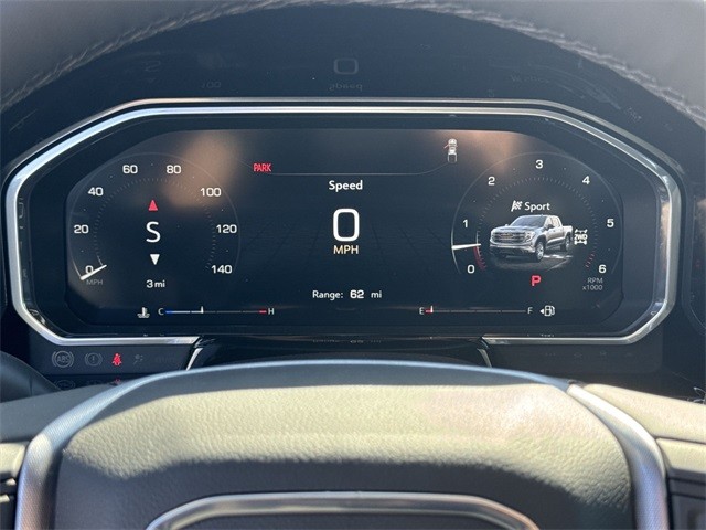 GMC Sierra 1500 Vehicle Full-screen Gallery Image 15