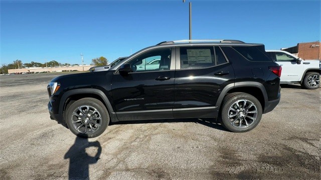 GMC Terrain Vehicle Full-screen Gallery Image 05