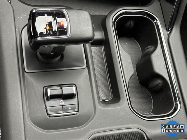 GMC Sierra 1500 Vehicle Full-screen Gallery Image 20