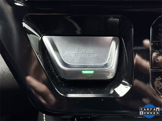 GMC Sierra 1500 Vehicle Full-screen Gallery Image 21