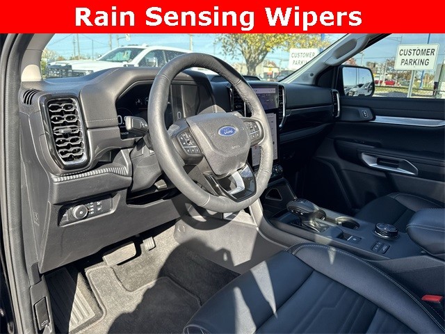 Ford Ranger Vehicle Full-screen Gallery Image 13