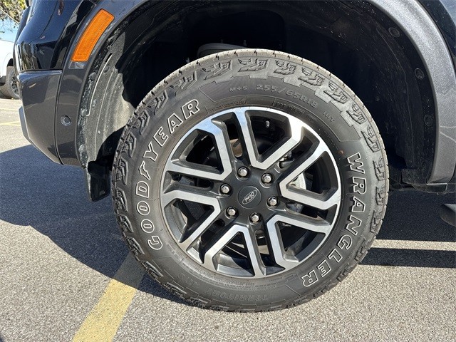 Ford Ranger Vehicle Full-screen Gallery Image 36