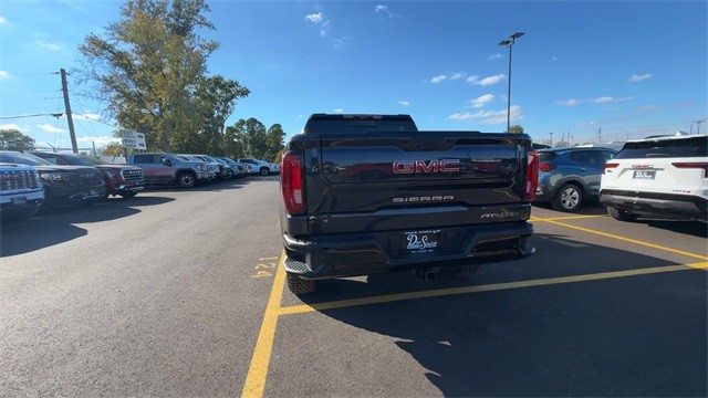 GMC Sierra 1500 Vehicle Full-screen Gallery Image 07