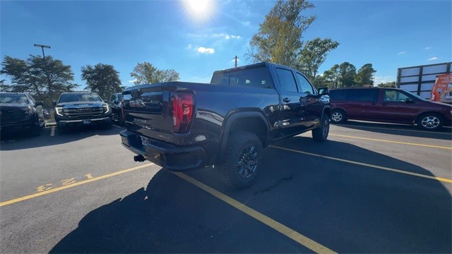 GMC Sierra 1500 Vehicle Full-screen Gallery Image 08