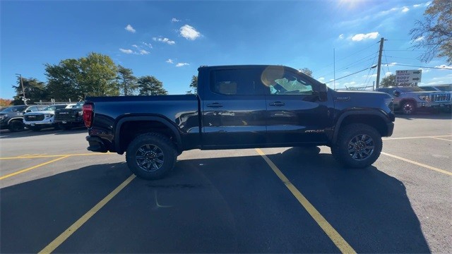 GMC Sierra 1500 Vehicle Full-screen Gallery Image 09