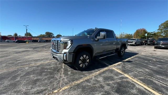 GMC Sierra 2500HD Vehicle Full-screen Gallery Image 04
