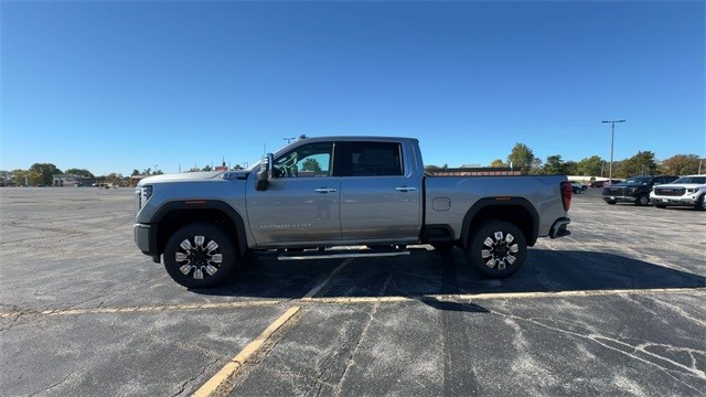 GMC Sierra 2500HD Vehicle Full-screen Gallery Image 05