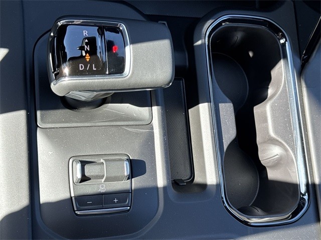 GMC Sierra 1500 Vehicle Full-screen Gallery Image 20