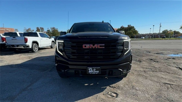 GMC Sierra 1500 Vehicle Full-screen Gallery Image 03