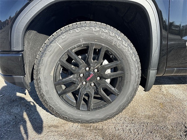 GMC Sierra 1500 Vehicle Full-screen Gallery Image 10