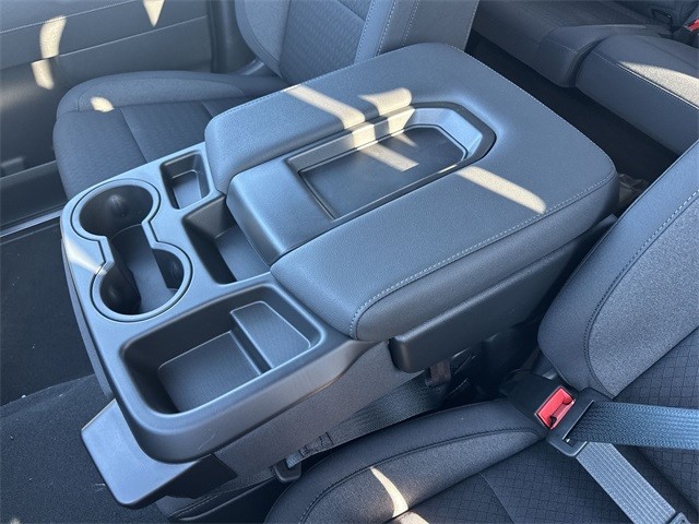 GMC Sierra 1500 Vehicle Full-screen Gallery Image 21