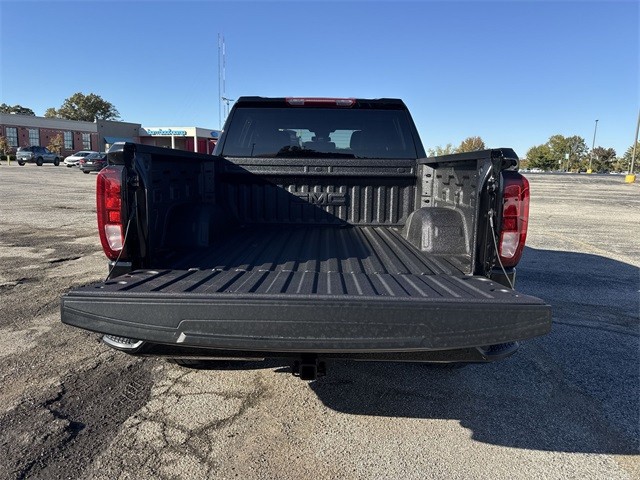 GMC Sierra 1500 Vehicle Full-screen Gallery Image 23