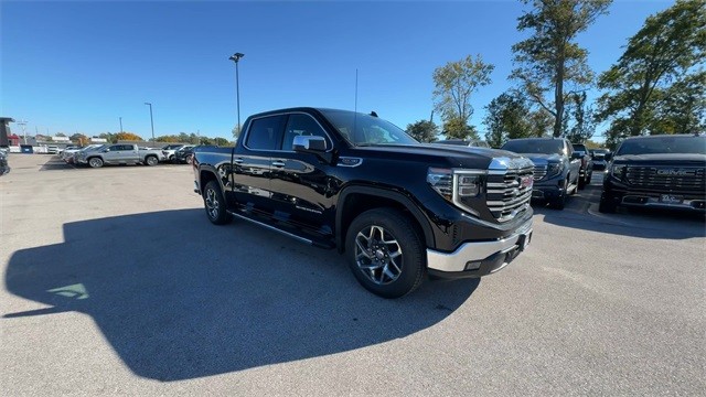 GMC Sierra 1500 Vehicle Full-screen Gallery Image 02