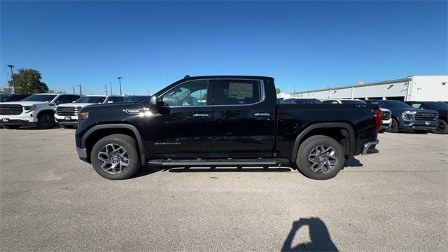 GMC Sierra 1500 Vehicle Full-screen Gallery Image 05