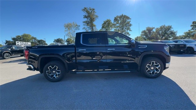 GMC Sierra 1500 Vehicle Full-screen Gallery Image 09