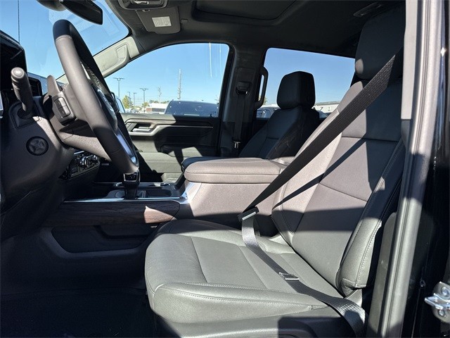 GMC Sierra 1500 Vehicle Full-screen Gallery Image 11