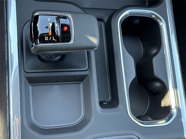 GMC Sierra 1500 Vehicle Full-screen Gallery Image 20