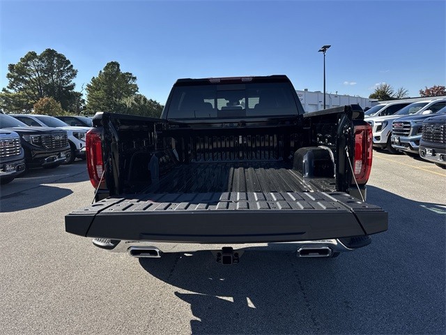 GMC Sierra 1500 Vehicle Full-screen Gallery Image 24