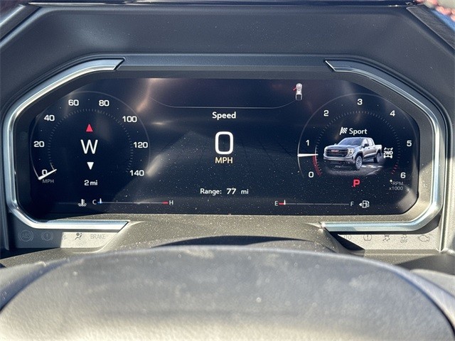 GMC Sierra 1500 Vehicle Full-screen Gallery Image 15