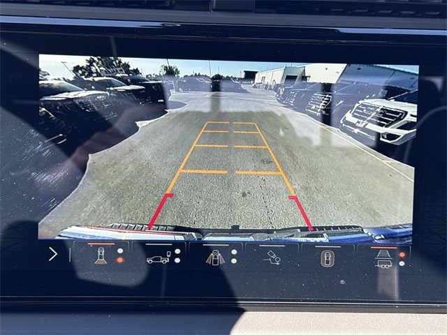 GMC Sierra 1500 Vehicle Full-screen Gallery Image 17