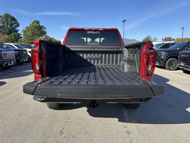 GMC Sierra 1500 Vehicle Full-screen Gallery Image 24