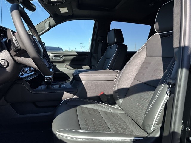 GMC Sierra 1500 Vehicle Full-screen Gallery Image 11