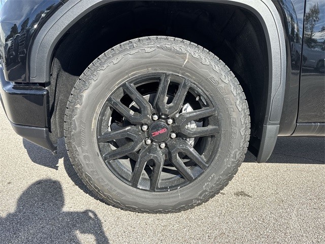 GMC Sierra 1500 Vehicle Full-screen Gallery Image 10