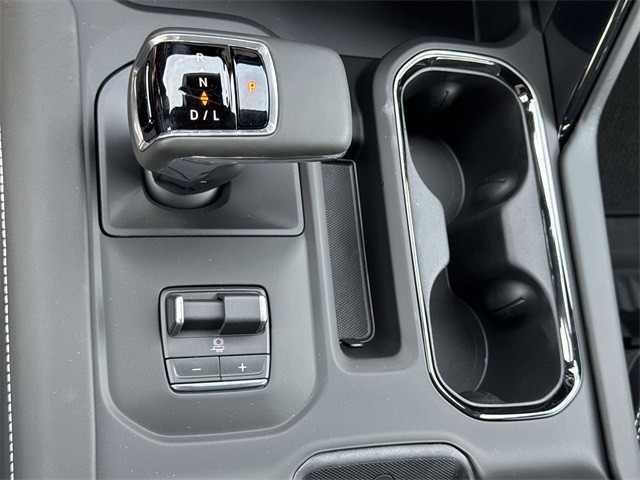 GMC Sierra 1500 Vehicle Full-screen Gallery Image 20