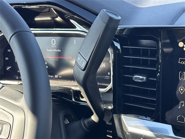 GMC Sierra 1500 Vehicle Full-screen Gallery Image 20