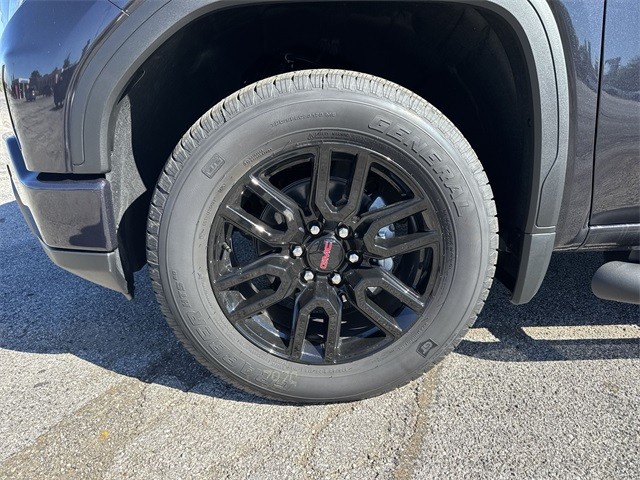 GMC Sierra 1500 Vehicle Full-screen Gallery Image 10