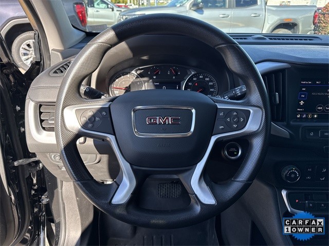 GMC Terrain Vehicle Full-screen Gallery Image 14