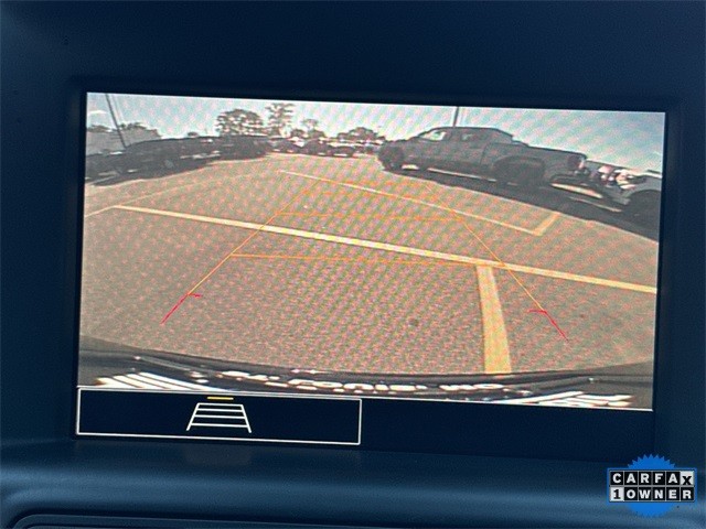 GMC Terrain Vehicle Full-screen Gallery Image 18