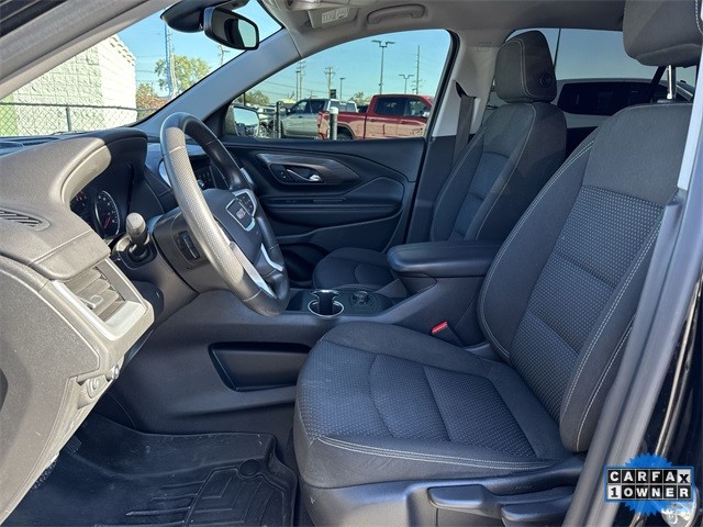 GMC Terrain Vehicle Full-screen Gallery Image 22