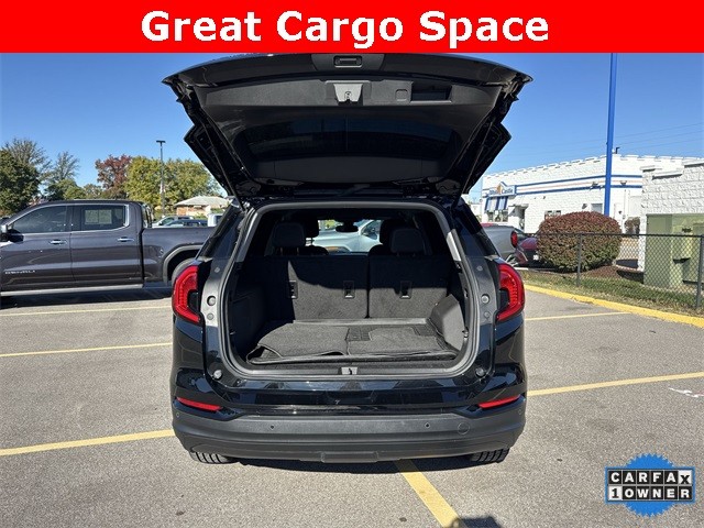 GMC Terrain Vehicle Full-screen Gallery Image 28