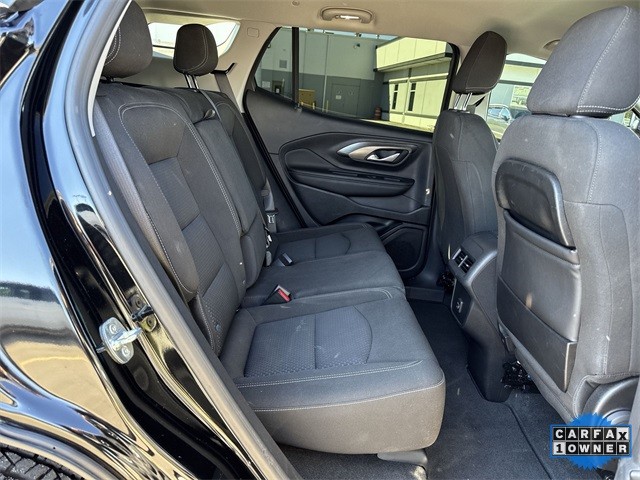 GMC Terrain Vehicle Full-screen Gallery Image 29